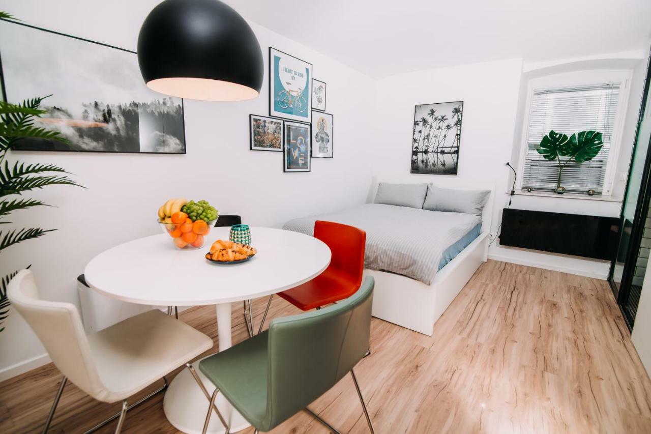 Hanna'S Suite With Free Parking 卢布尔雅那 外观 照片